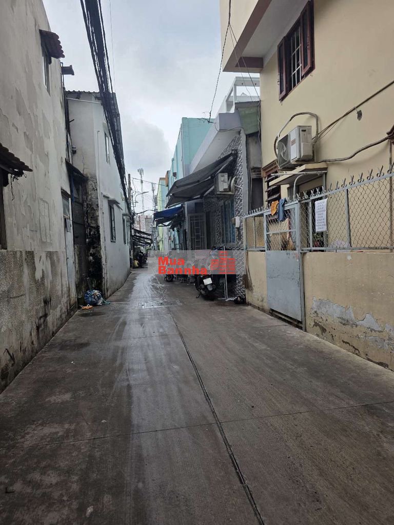 Nhà sát hẻm xe hơi 3.8m x 9m trệt lầu