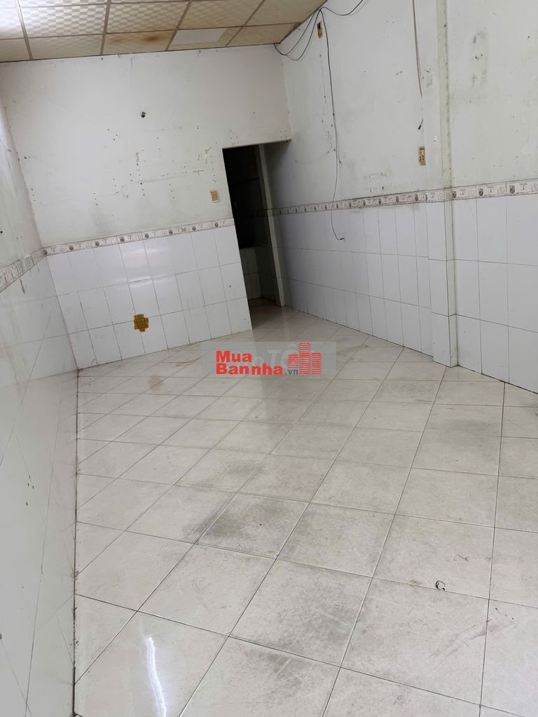 Bán GẤP nhà chính chủ, sổ hồng riêng, hẻm oto