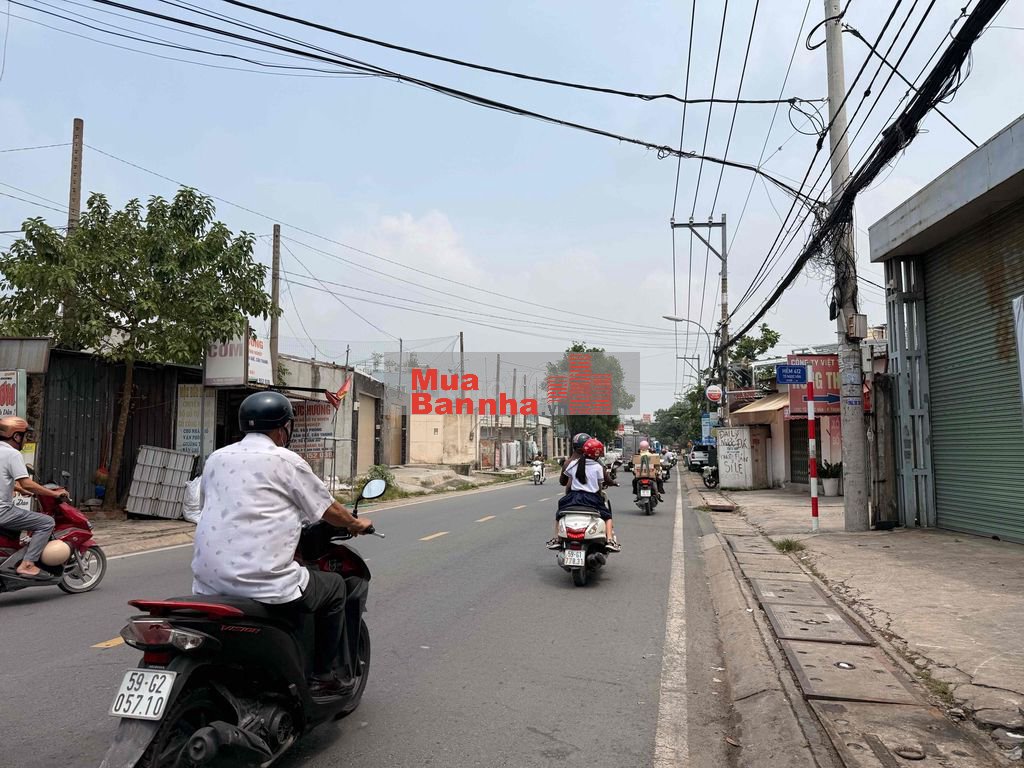 NHÀ5 x 19 shr ,  2 lầu  1/ đường Tô Ngọc Vân