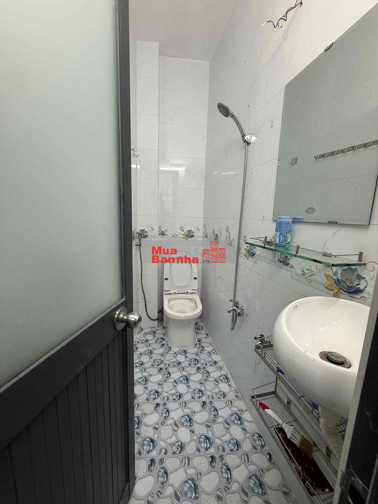 Bán nhà mới đẹp y hình sổ Hồng riêng ko huy hoạch