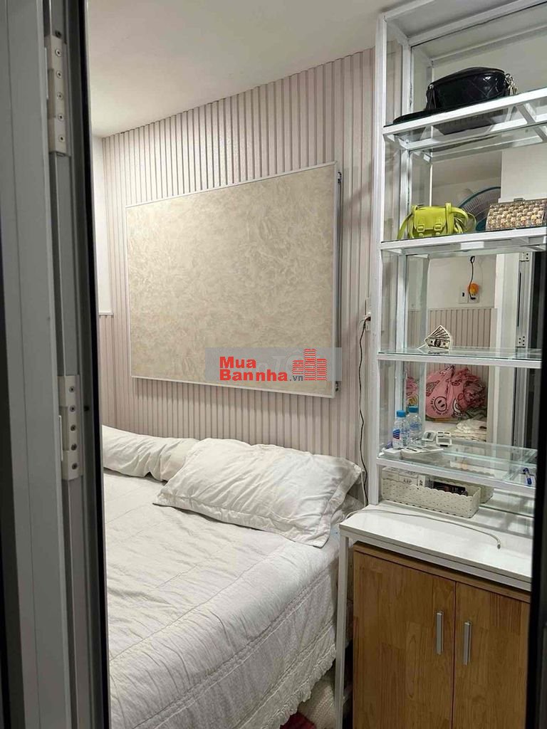 giảm 2ty, chdv 2 tầng, ngang 10m,vuông, dòng tiền 25tr/tháng, bán 7.5T