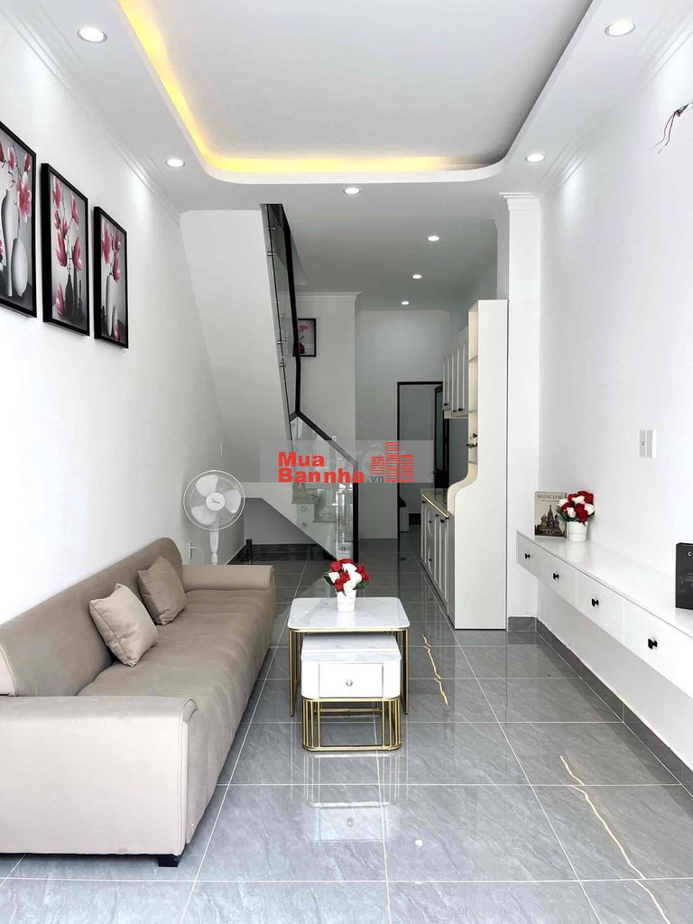 Nhà Xây mới Nguyễn Thị Hương DT:3x11m 2Tầng 3pn 2wc Nhà Bè.