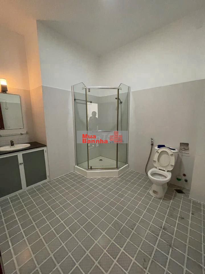 Nhà giá tốt khu tên lửa đường số 25A BTĐ B 4x20m 3.5 tấm giá 10.8 tỷ