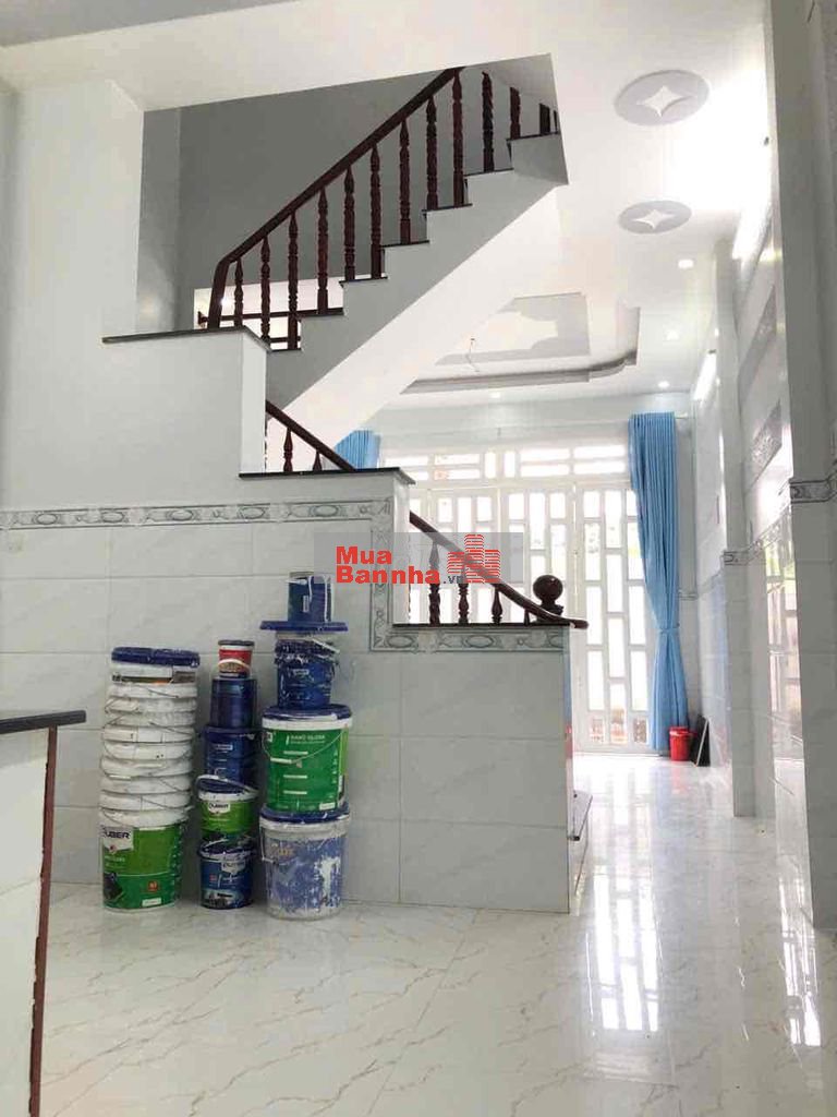 bán nhà 4m x 11m. 2 lầu. đường Phú định F16.Q8.