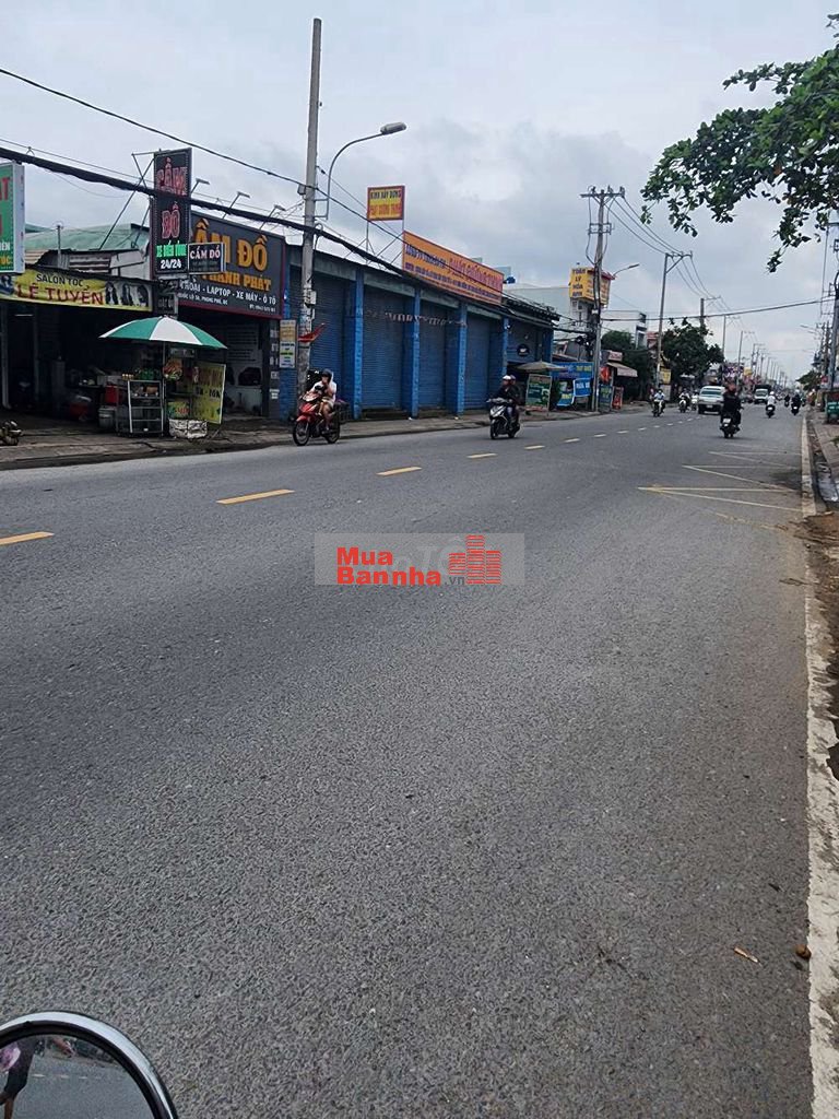 Bán nhà quốc lộ 50 phong phú cách ngã tư nguyễn văn linh 1,7km