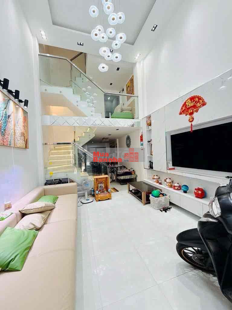 NHÀ ĐẸP LÊ HỒNG PHONG NGANG HIẾM 4M - Ô TÔ ĐỔ CỬA NHÀ ĐẸP LUNG LINH .