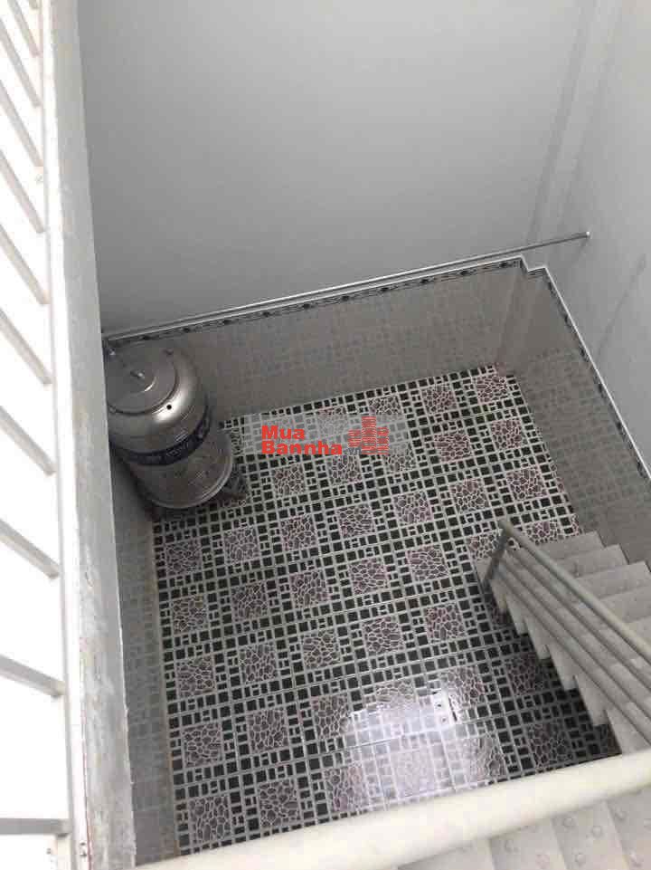 bán nhà 1 trệt 1 lầu có sẵn 10 phòng trọ