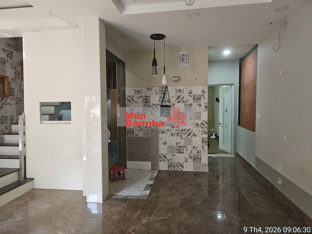 Thanh lý nhà 2T - 55m² - HXH - Ngang 5,3m rộng thoáng.