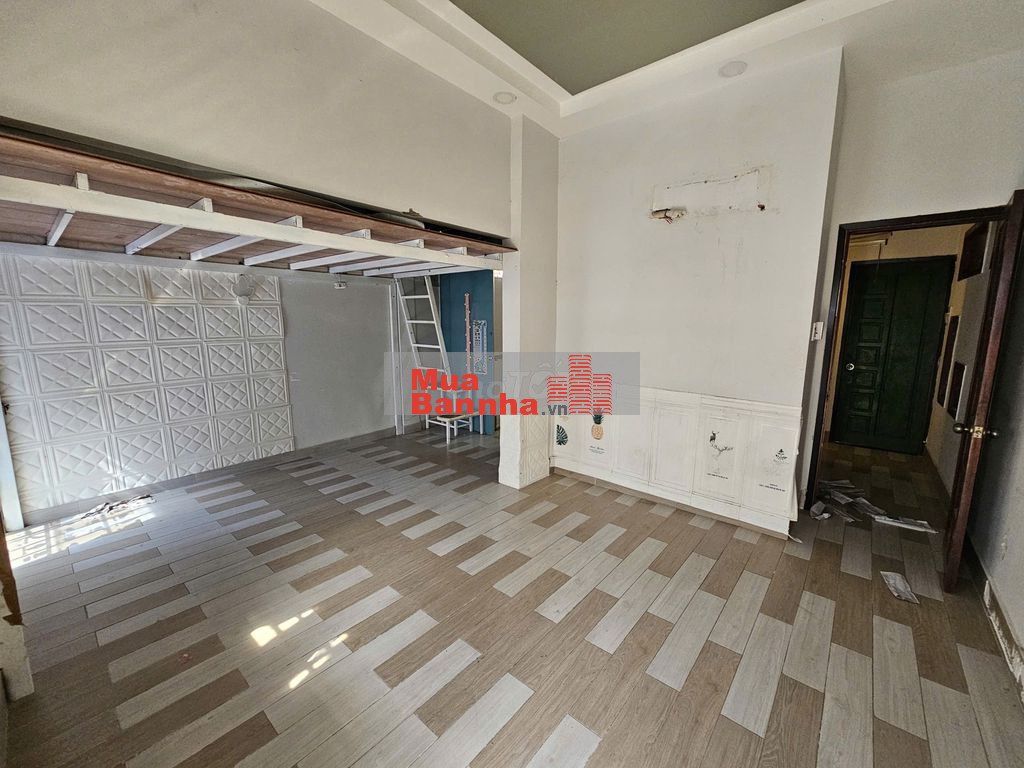 Thanh lý nhà 2T - 55m² - HXH - Ngang 5,3m rộng thoáng.