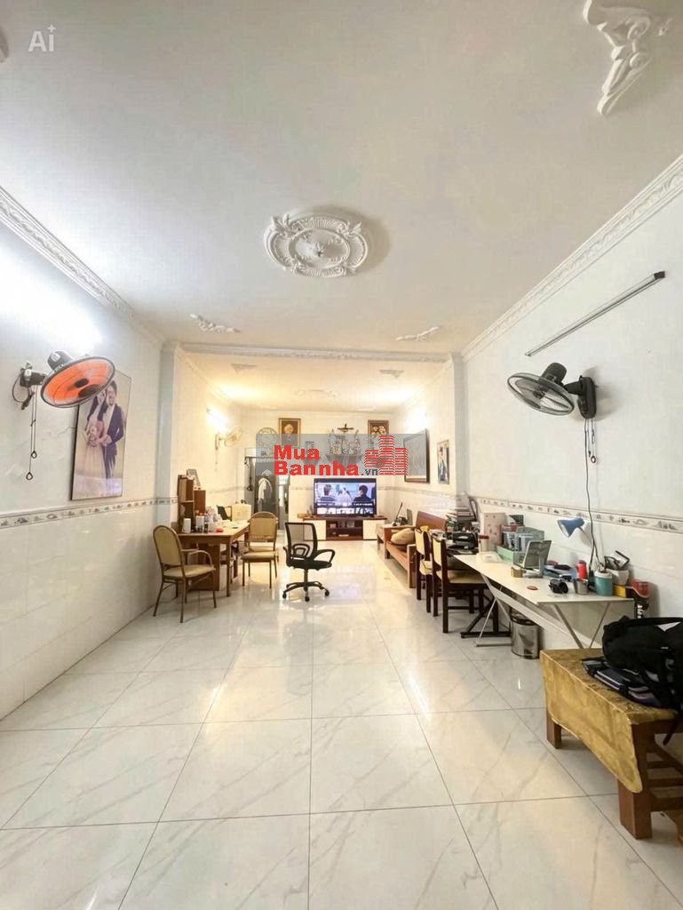 Bán nhà DT 4x18 đúc 2 tầng đường Nguyễn Văn Quá giá 2ty920 TL