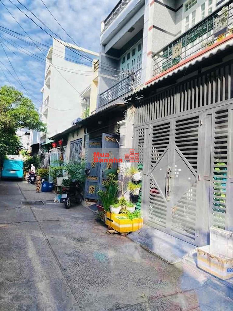 NHÀ 4 X 15 - CHỈ 4.7 TY - HẺM Ô TÔ - AEON TÂN PHÚ