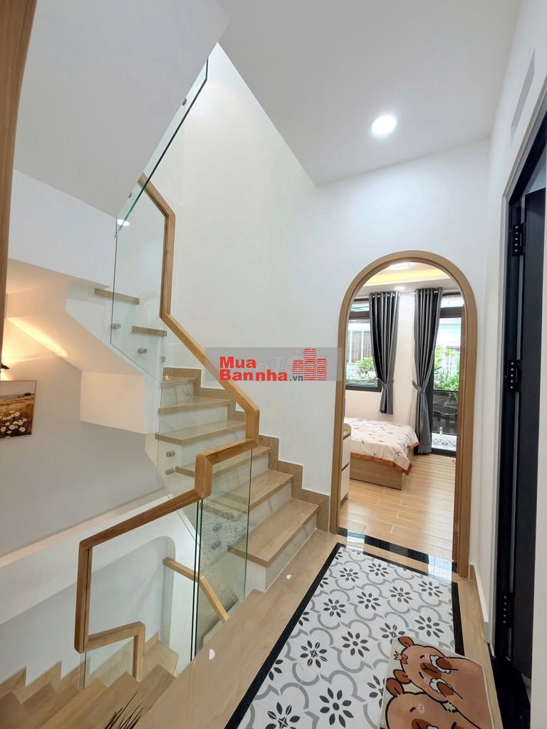 BÁN NHÀ HẺM 3.5M, ĐƯỜNG LÊ VĂN SỸ Q3, DT: 4.1X10M, GỒM 3 TẦNG, 7.5 TỶ