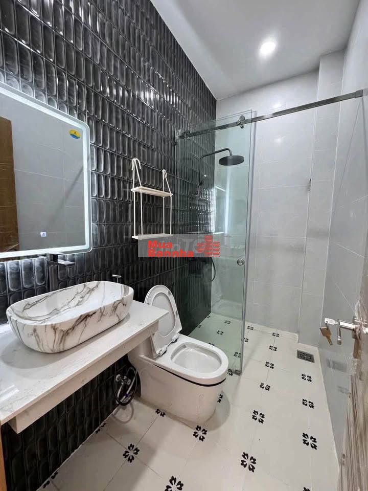 Hẻm Xe Hơi 6m Gò Dầu Cách MT 20m DT: 4X13 2 Tầng Mới 3PN Giá 5.4 Tỷ