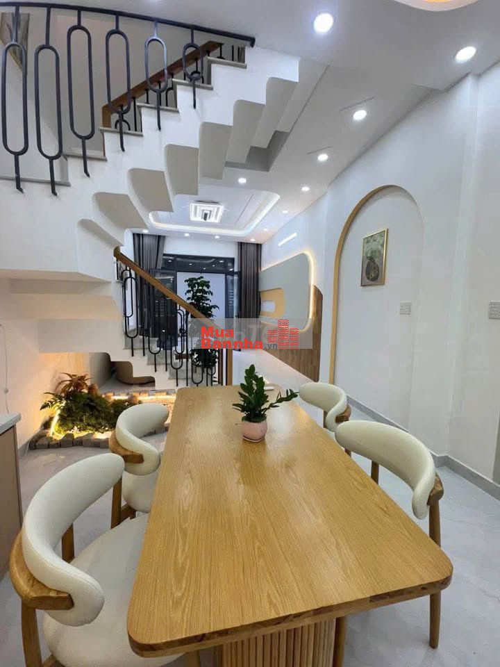 Hẻm Xe Hơi 6m Gò Dầu Cách MT 20m DT: 4X13 2 Tầng Mới 3PN Giá 5.4 Tỷ
