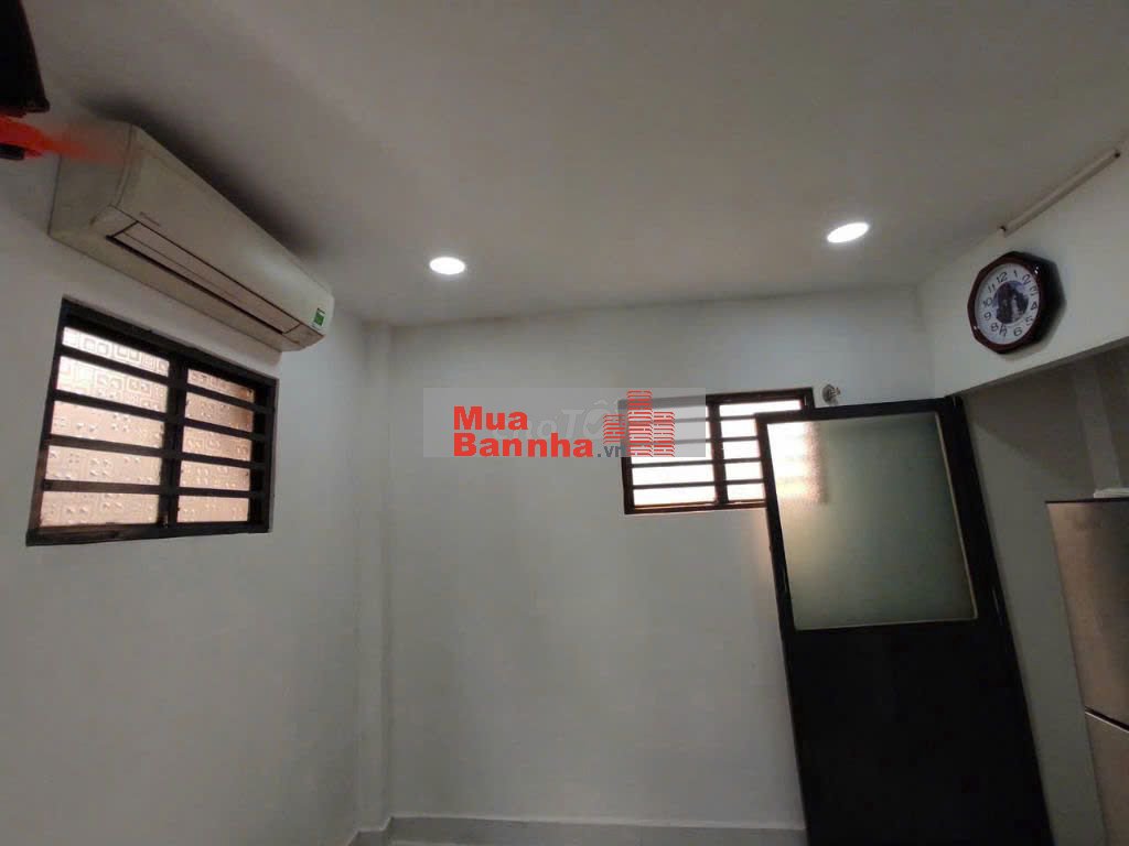 Bán nhà vi bằng dân cư hiện hữu đường Quốc lộ 50 - Bình Hưng - BC