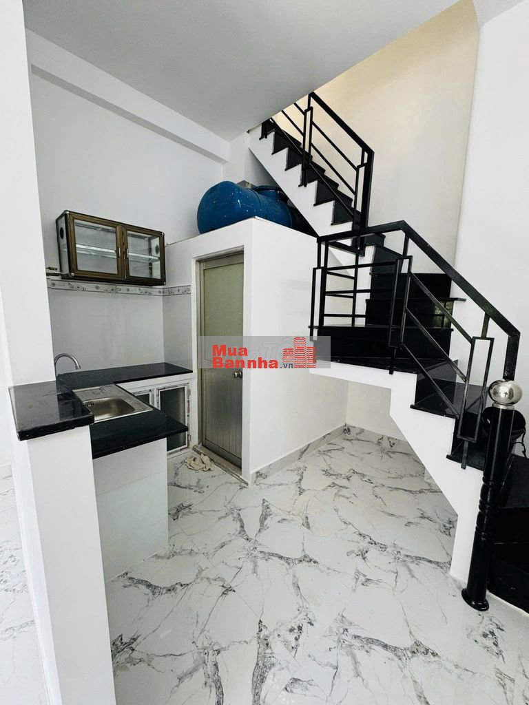 Bán nhà vị trí đẹp hẻm 607 thông ra Ba Đình P9 Q8
