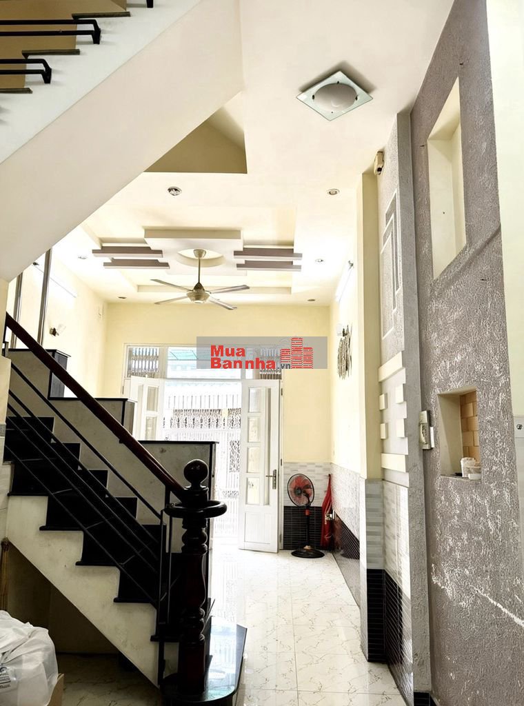 Nhà 4 tầng đường Hồng Lạc, hẻm xe hơi 5m thông, 42m2, nở hậu tài lộc