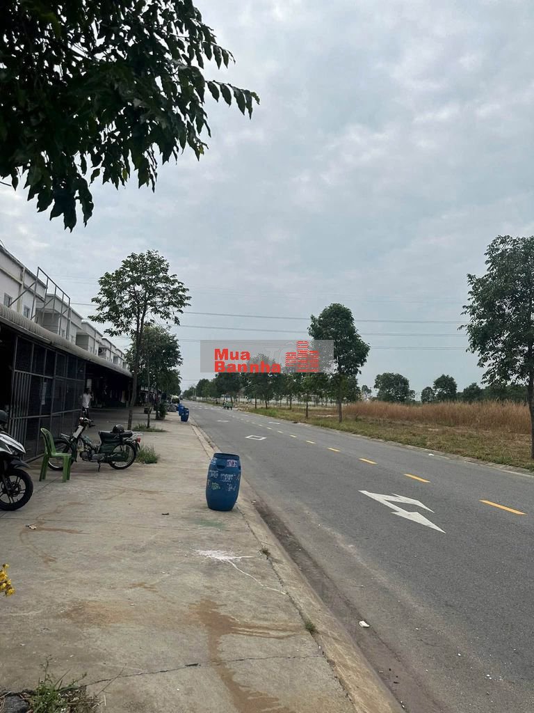 Bán dãy phòng trọ 14 phòng tại Bàu Bàng, gần ngay Khu Công Nghiệp.