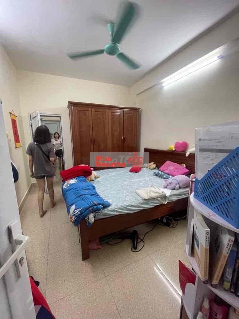 Cần bán nhà đẹp phố Văn Miếu, nhà dân xây chắc chắn 36m2x5 tầng- 4PN