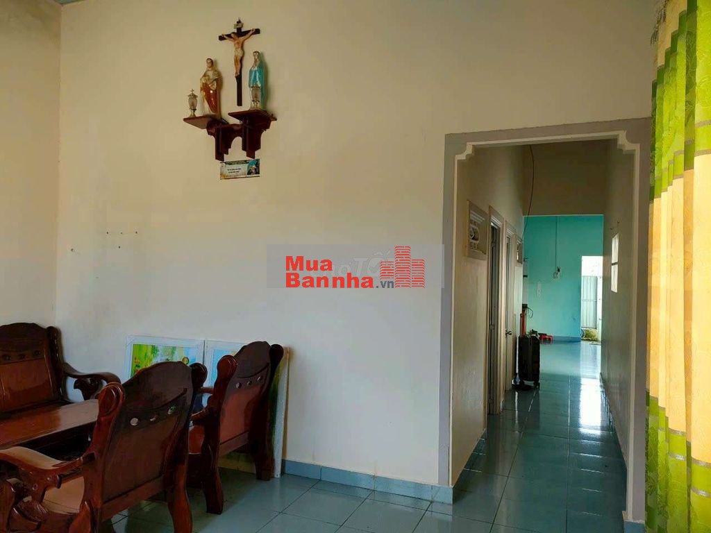 Nhà rộng thoáng an ninh ngay khu dân cư