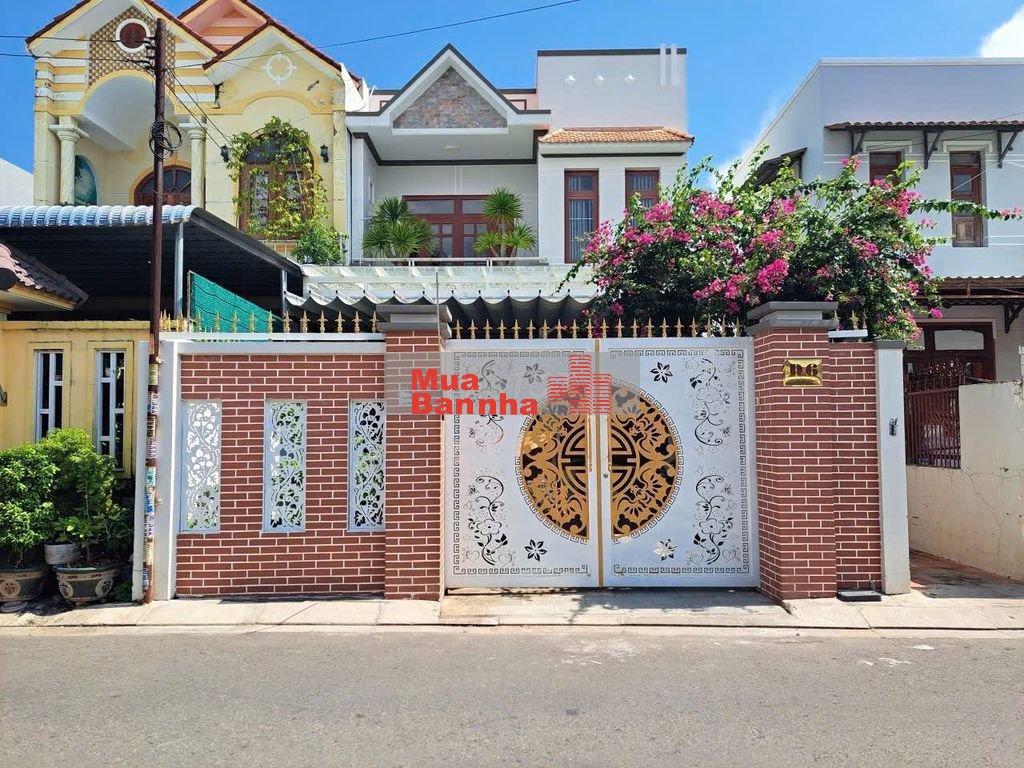NHÀ PHỐ ĐẸP
