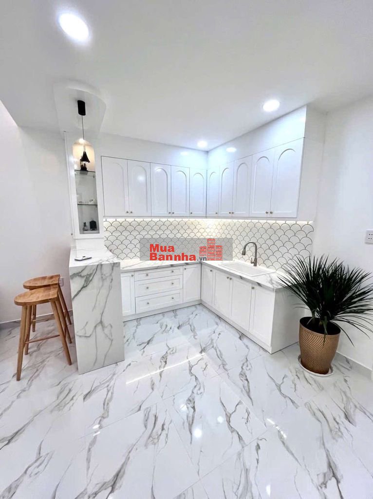 64M2 2 tầng - HXH sát bãi xe hơi - Chợ Hạnh thông tây - 0 quy hoạch lg