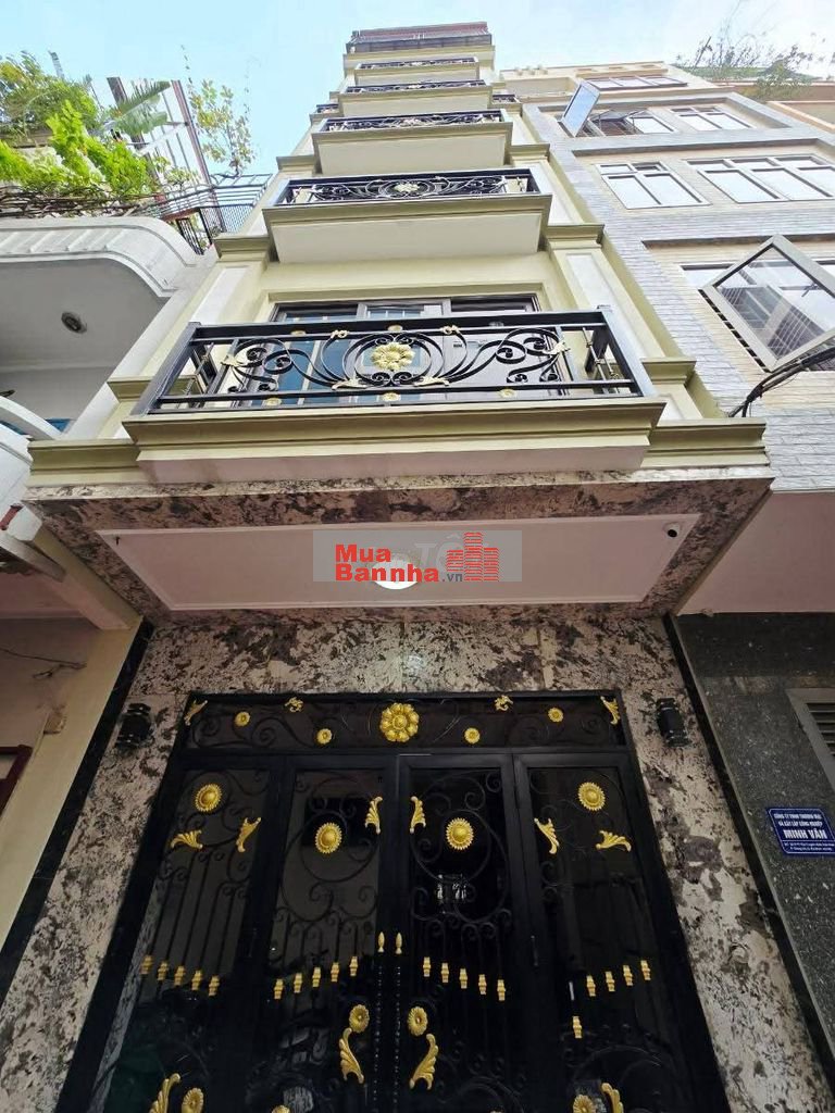 Chính chủ cần bán CCMN (dòng tiền) 12p khép kín Giá: 10.5 Tỷ.