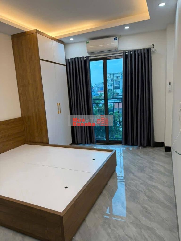 Chính chủ cần bán CCMN (dòng tiền) 12p khép kín Giá: 10.5 Tỷ.
