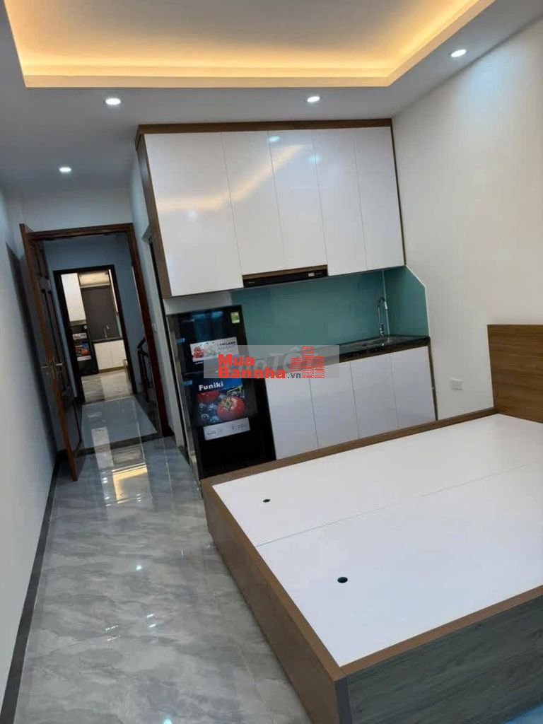 Chính chủ cần bán CCMN (dòng tiền) 12p khép kín Giá: 10.5 Tỷ.