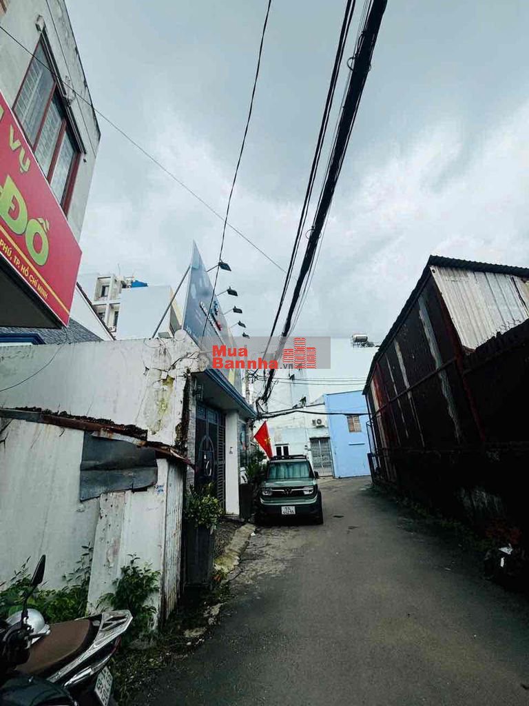 CHính chủ