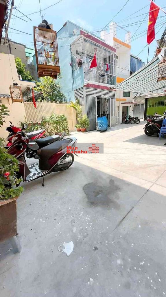 NHÀ ĐẸP, GIÁ TỐT, KHU LÝ THUONG KIỆT,CÔNG NĂNG ĐỦ ĐẦY