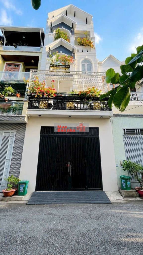 Nhà Phố 5m x 16m. Xây 4 Lầu 1/ Hẻm nhựa 7M Trần Thị Năm ( TCH10)