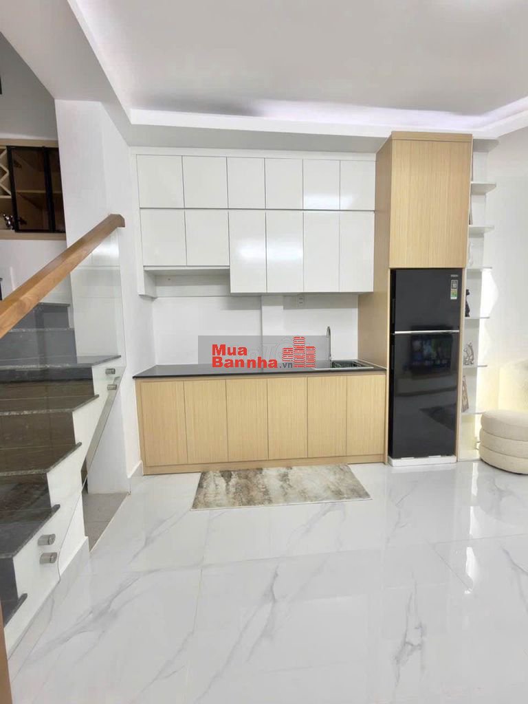 BÁN NHÀ ĐẸP 4 TẦNG NGAY CƯ XÁ ĐÔ THÀNH, HXH ĐỖ CỬA , HOÀN CÔNG ĐỦ