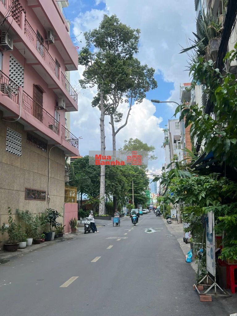 BÁN NHÀ ĐẸP 4 TẦNG NGAY CƯ XÁ ĐÔ THÀNH, HXH ĐỖ CỬA , HOÀN CÔNG ĐỦ