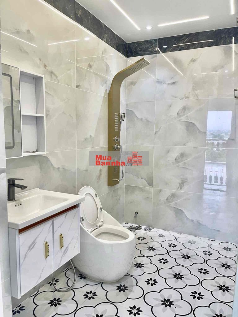 ✌️NHÀ CAO CẤP-5m X 23m- 4 TẤM- GẦN CHỢ ĐẦU MỐI-HM