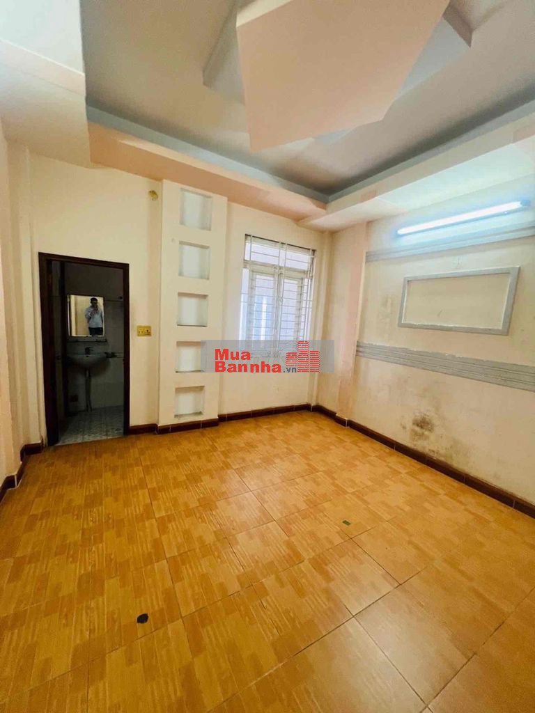 HƠN 5 TỶ - NHÀ 3 LẦU HẺM XE TẢI THÔNG - TRUNG MỸ TÂY Q 12 - DT 88M2.