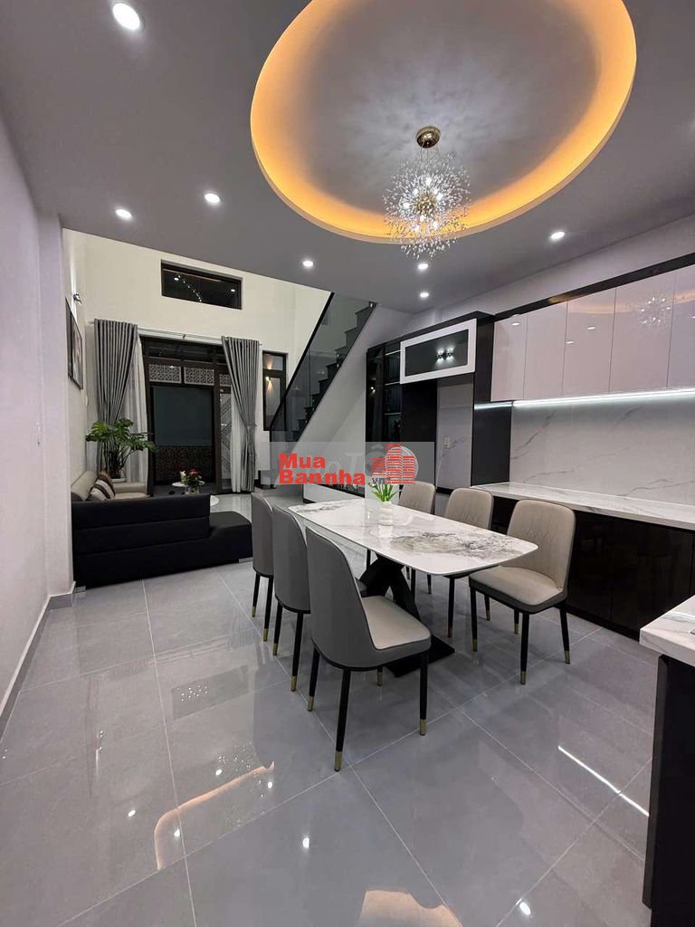 Nhà mới full nội thất,3PN, 2WC,gần ngay chợ hiệp Bình, Gigamall