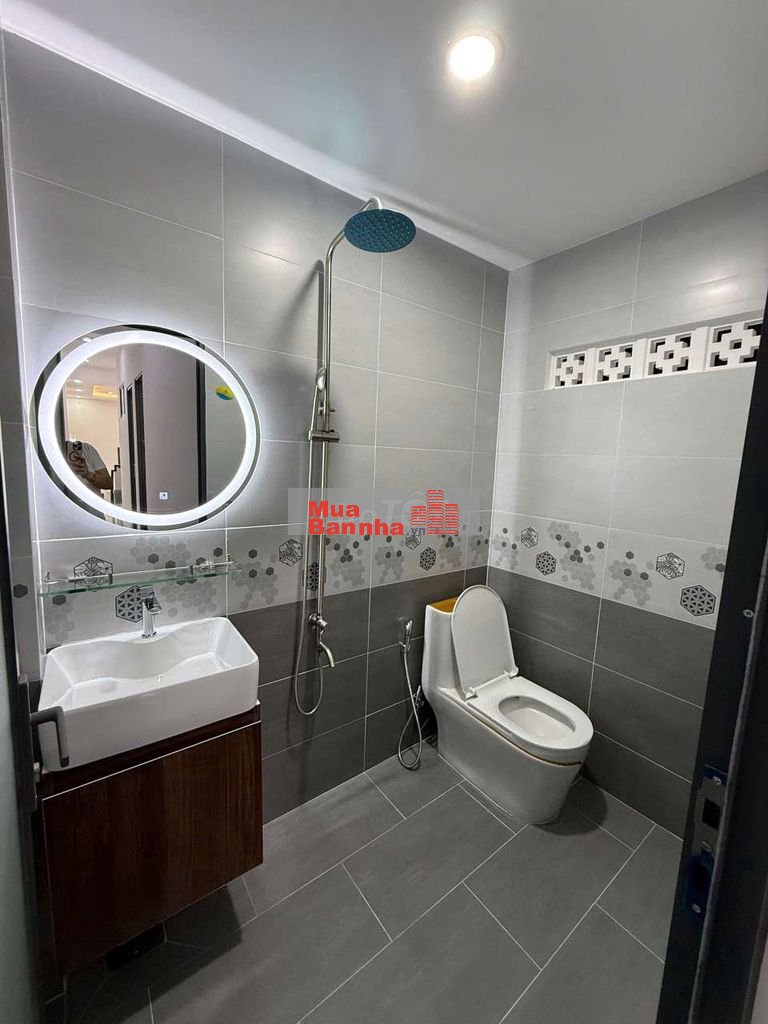 Nhà mới full nội thất,3PN, 2WC,gần ngay chợ hiệp Bình, Gigamall