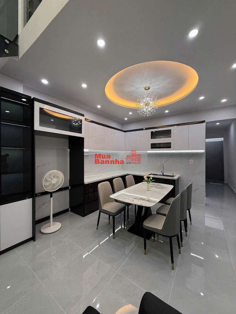 Nhà mới full nội thất,3PN, 2WC,gần ngay chợ hiệp Bình, Gigamall
