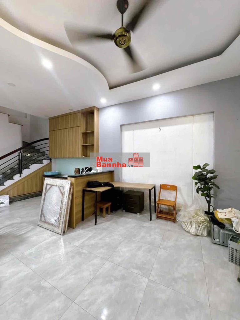 Hẽm Oto-Nhà Như Mới-Sát Mặt Tiền 🏡