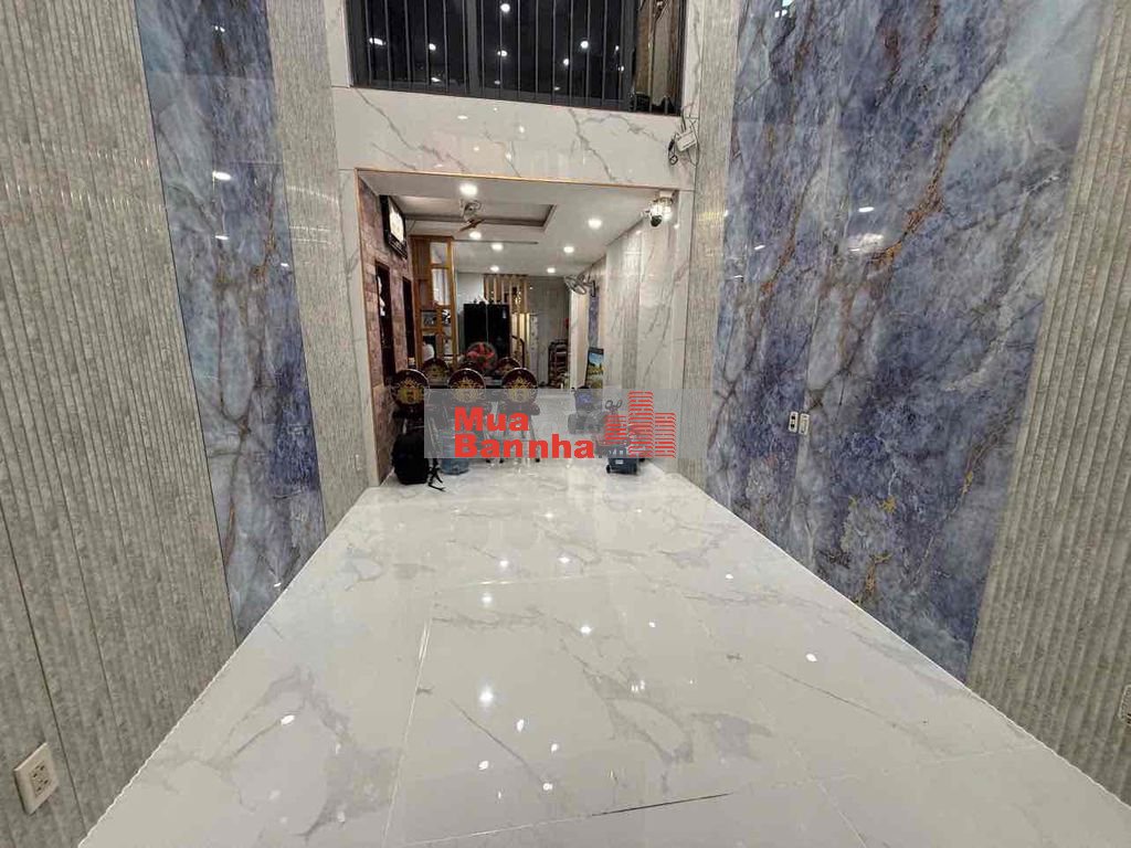 🌇5 lầu 38m2 sau lưng căn mặt tiền Bà Hạt 10m ra Mặt Tiền