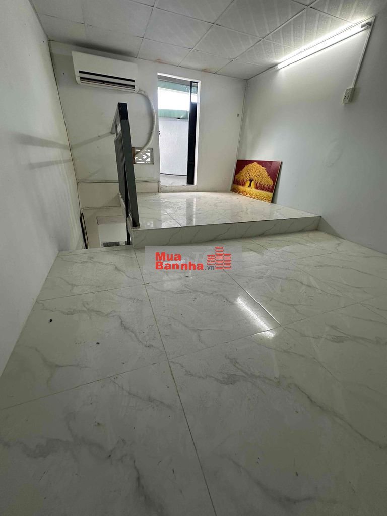 Nhà 1 lầu, 2 phòng ngủ, có Balcon Rộng ỏ Quận 12