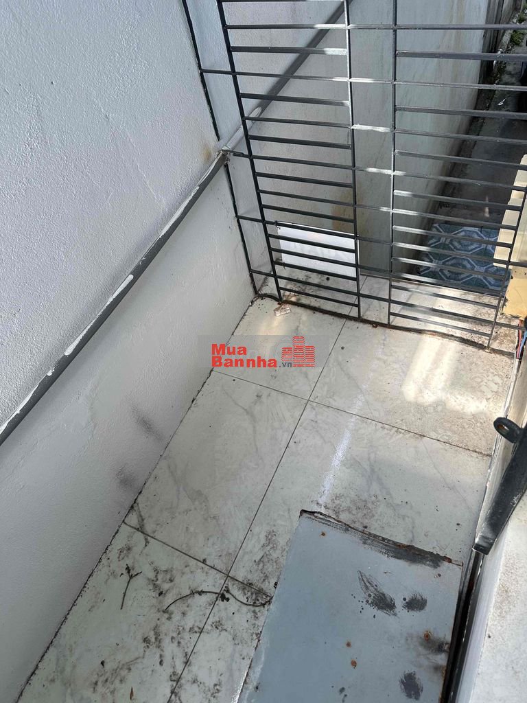Nhà 1 lầu, 2 phòng ngủ, có Balcon Rộng ỏ Quận 12
