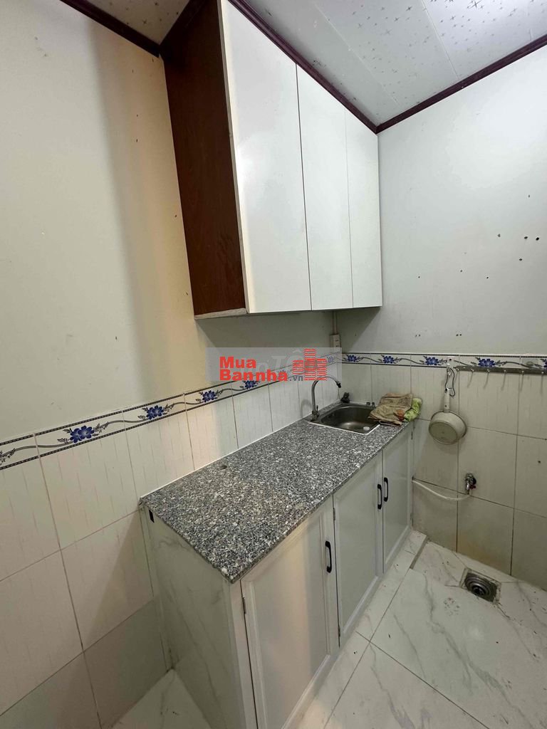 Nhà 1 lầu, 2 phòng ngủ, có Balcon Rộng ỏ Quận 12