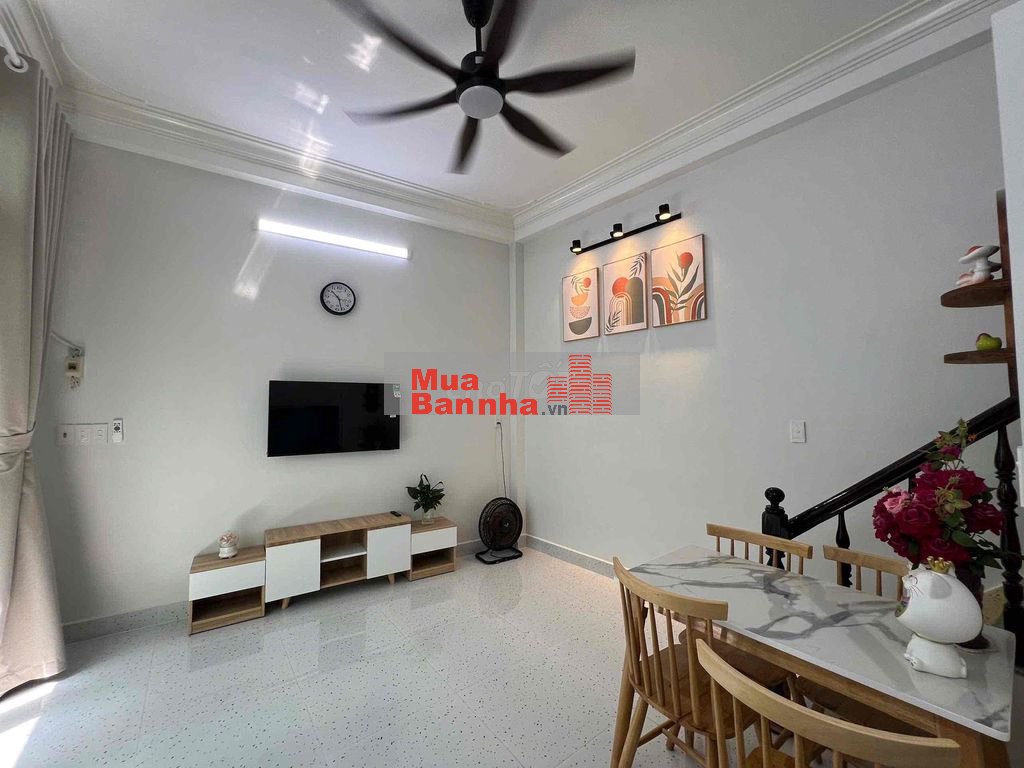 Chính chủ bán gấp nhà mới Lạc Long Quân,Tân Bình,DTSD 60m2, Chỉ 4.1 Tỷ