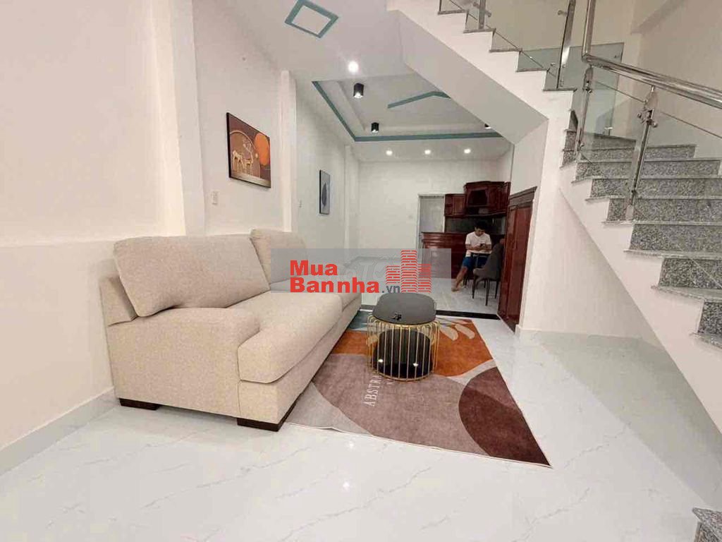 Nhà Hiệp Thành Hẽm 232 Nguyễn Đức Thuận 1tr1L 2pn ,2wc sẵn nội thất