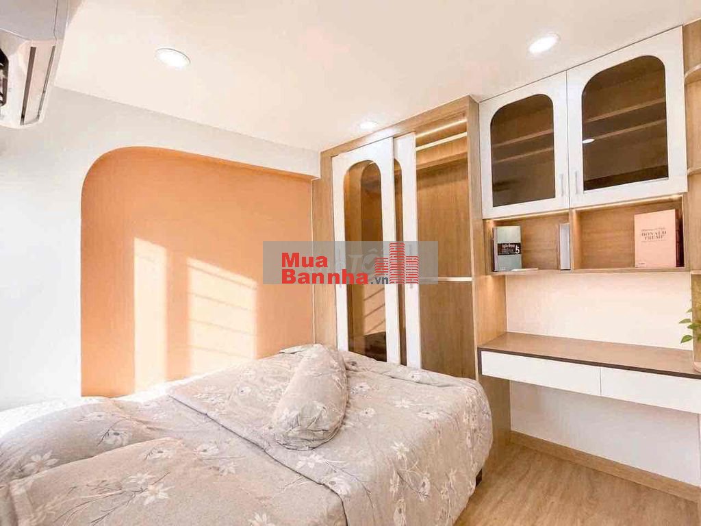 Bán nhà Mới Gần Hàng Xanh 4.99 tỷ