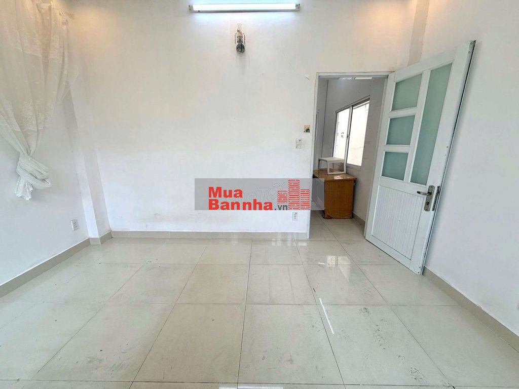 CHỦ GẤP BÁN TRONG 07 NGÀY TẠI NGUYỄN HỮU CẢNH GIÁ 5,9TY - 40M2, 4PN