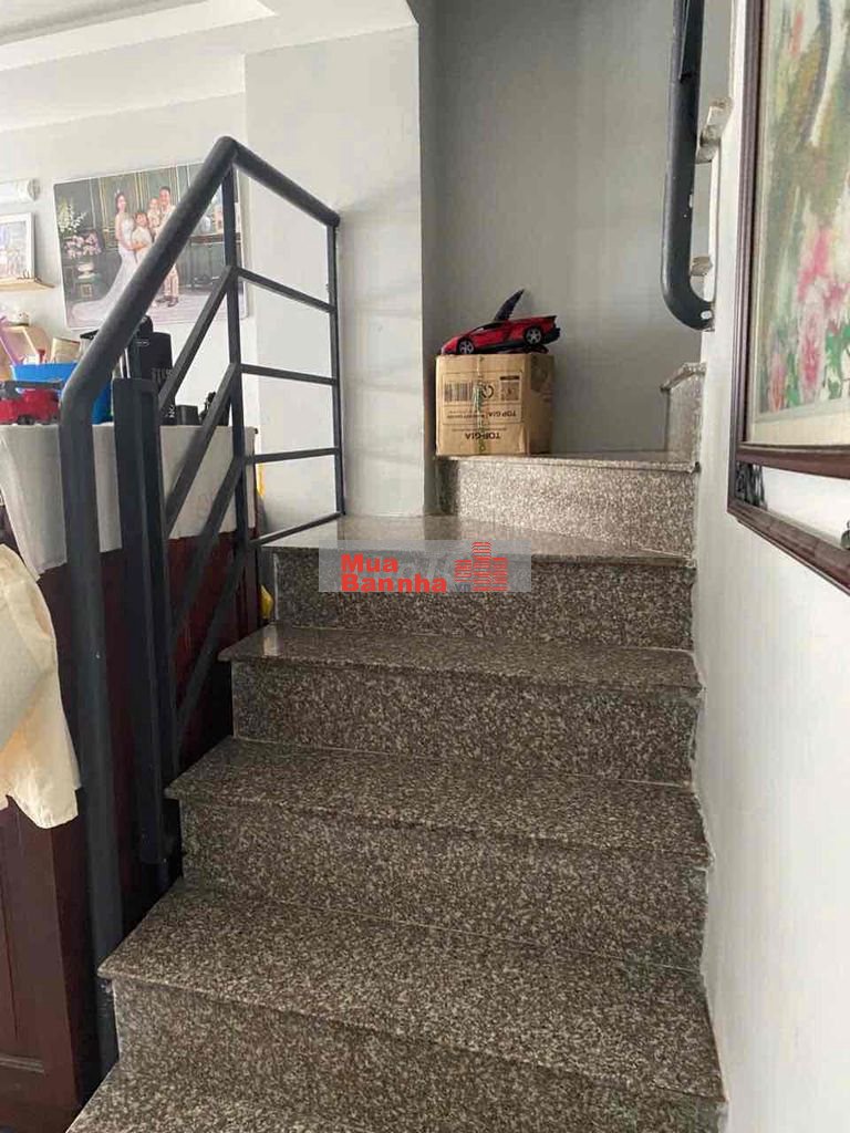 Nhà bán GẤP 1tỷ6CÒN THƯƠNG LƯỢNG gần chợ Nhơn Đức