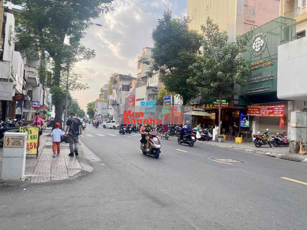 Nhà cũ chính chủ Lê Văn Sỹ Q3 hẻm 6m
